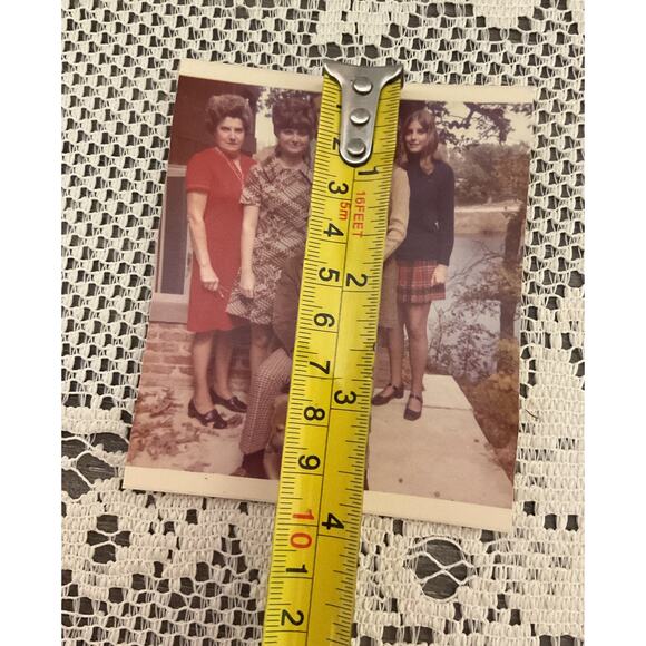 1972 Christmas Photo Family with New Puppy & Lots of Plaid - Picture 5 of 6